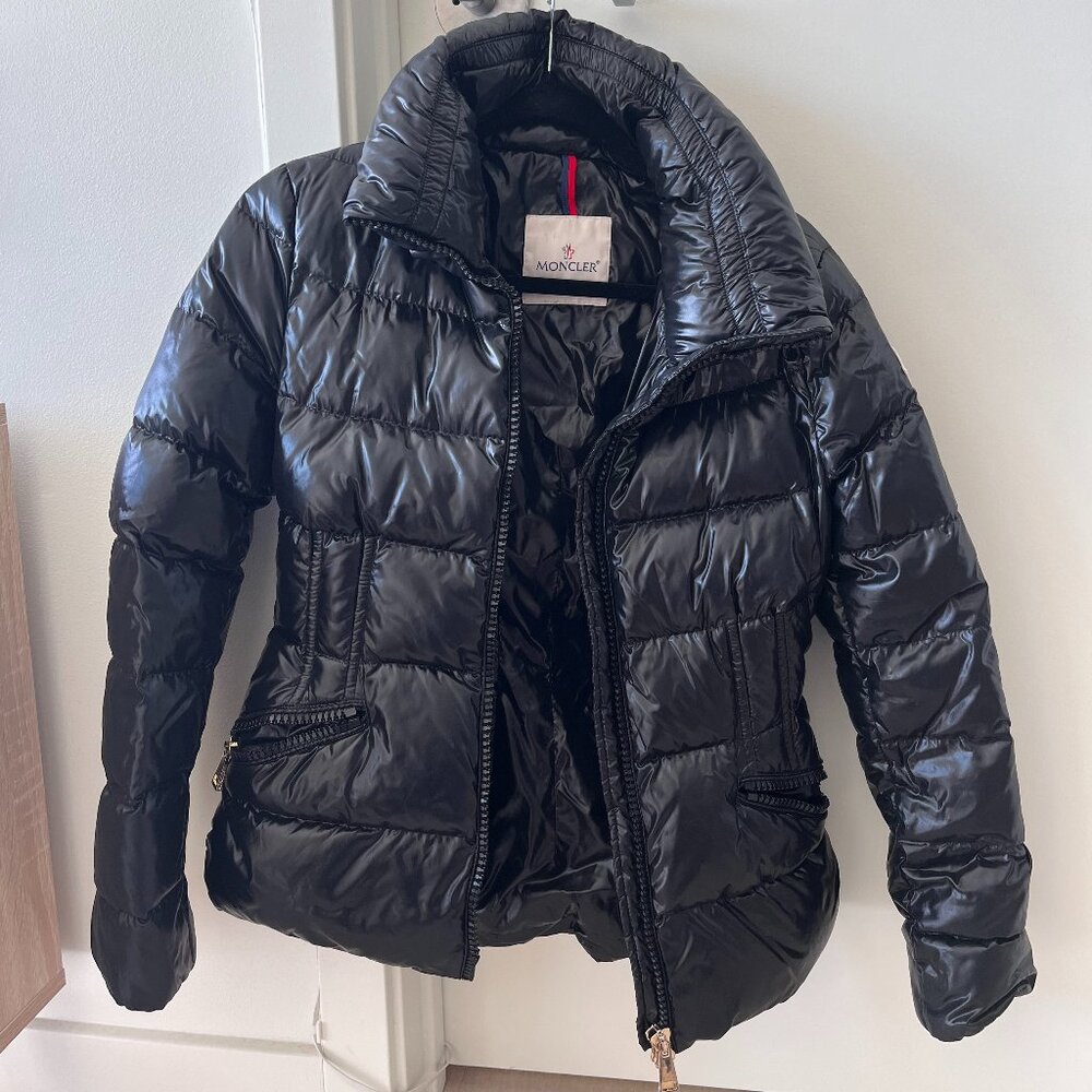 Moncler Women's Black Shiny Puffer Jacket
